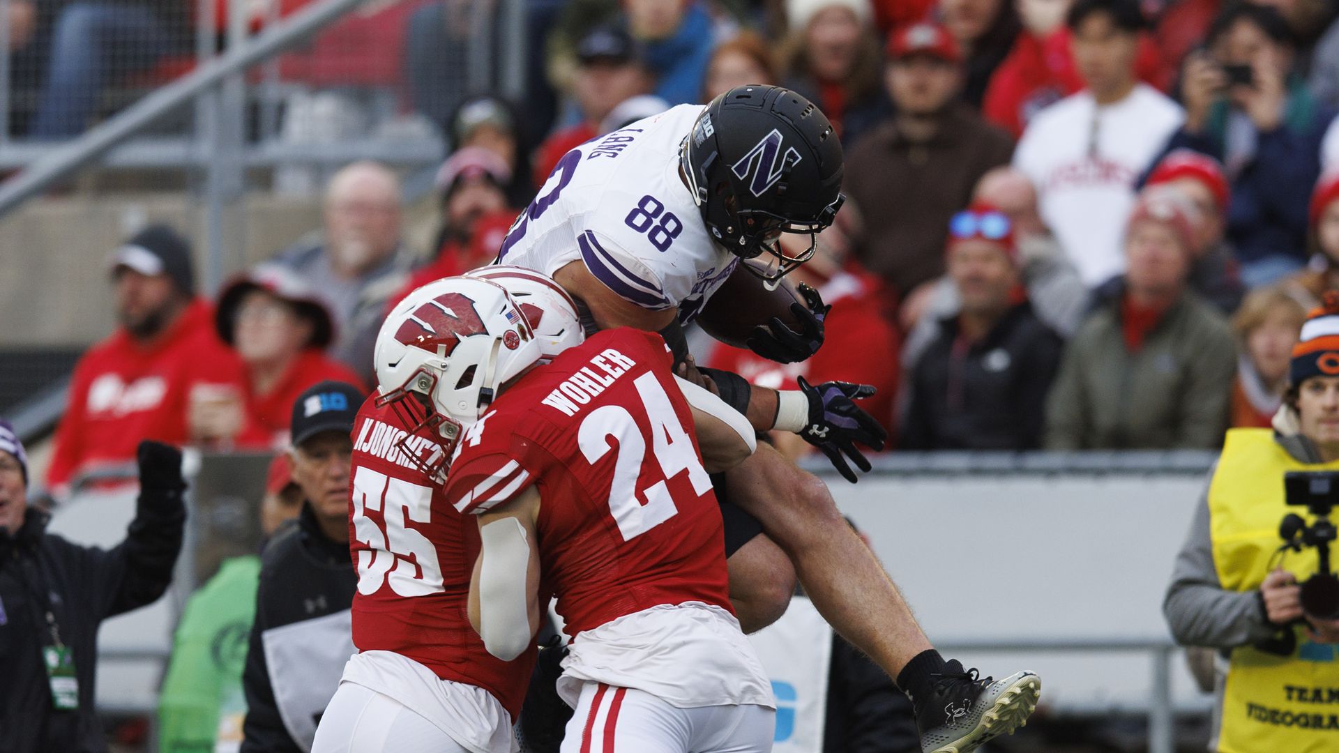 Badgers HC Luke Fickell: Hunter Wohler’s Injury “a Bit Worrisome”