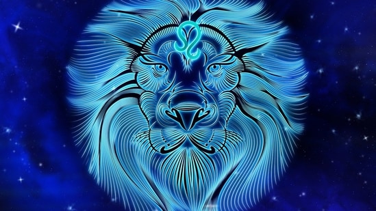 leo daily horoscope today, november 21, 2023 predicts a romantic connection