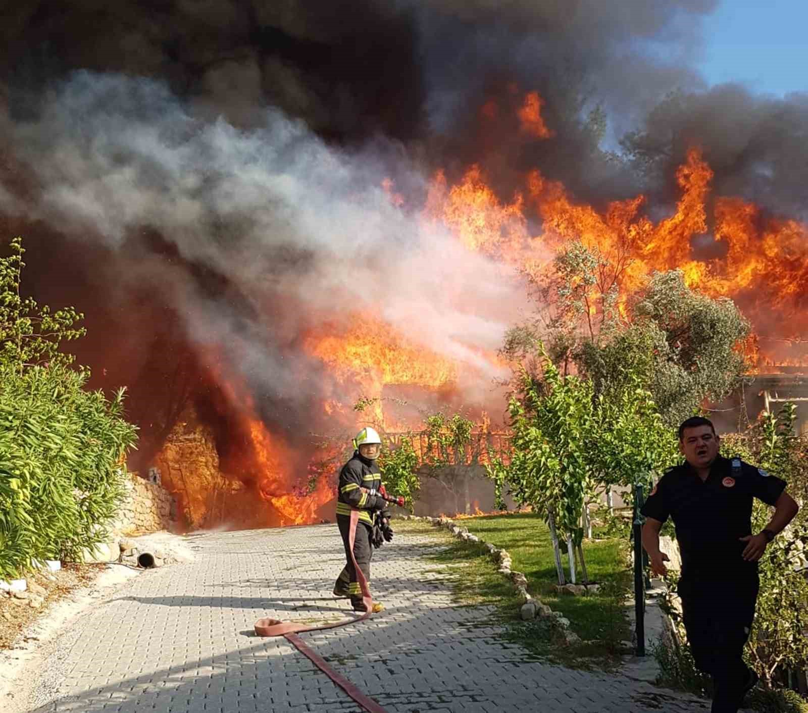 muğla ve aydın’da 502 yangında 819 hektar alan yandı