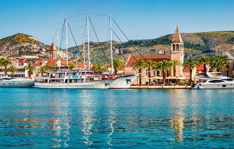 Must-Visit Places in a 5-day Yacht Charter Croatia