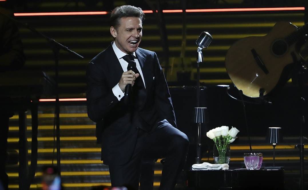 Fans De Luis Miguel Se Agarran A Golpes Tras Concierto En Veracruz Video