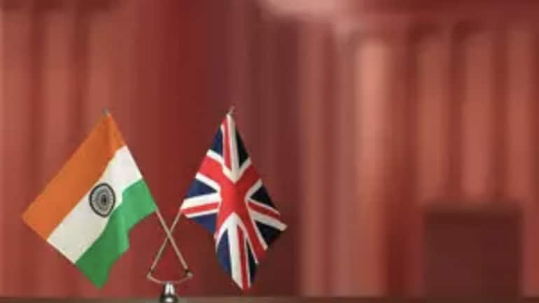 UK Cautioned Against Unfair' Visa Crackdown On Indian Professionals ...