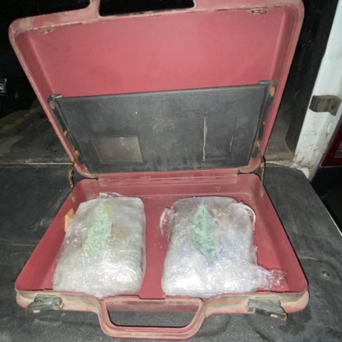 ¡no sólo en el norte del país! detienen a dos hombres con un kilo de fentanilo en guadalajara