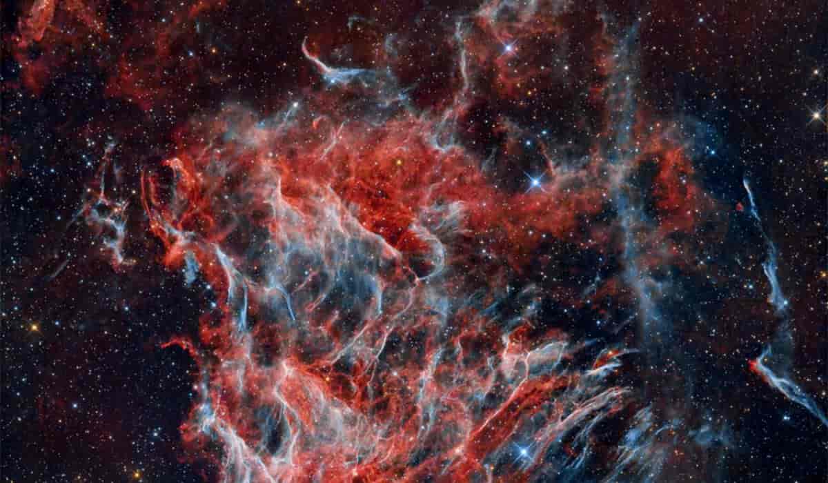 nasa destaca clique de nebulosa que ‘sobrou’ da explosão de supernova