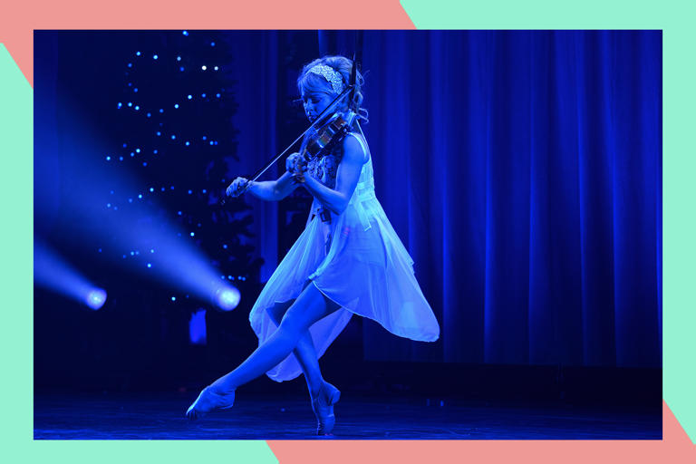 Lindsey Stirling has 20 Christmas concerts on her 2023 tour. Get tickets now