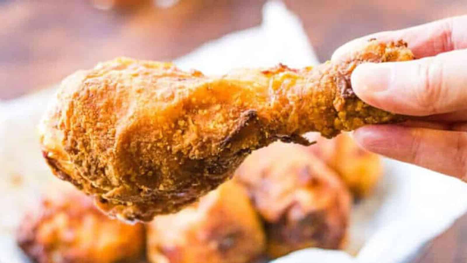 <p>If you love crispy, juicy chicken, this air fryer Buttermilk Fried Chicken is a real game changer. The secret is in the air fryer, making it healthier without compromising on taste. Each bite is pure delight!<br><strong>Get the Recipe: </strong><a href="https://allwaysdelicious.com/air-fryer-buttermilk-fried-chicken/?utm_source=msn&utm_medium=page&utm_campaign=msn">Air Fryer Buttermilk Fried Chicken</a></p>