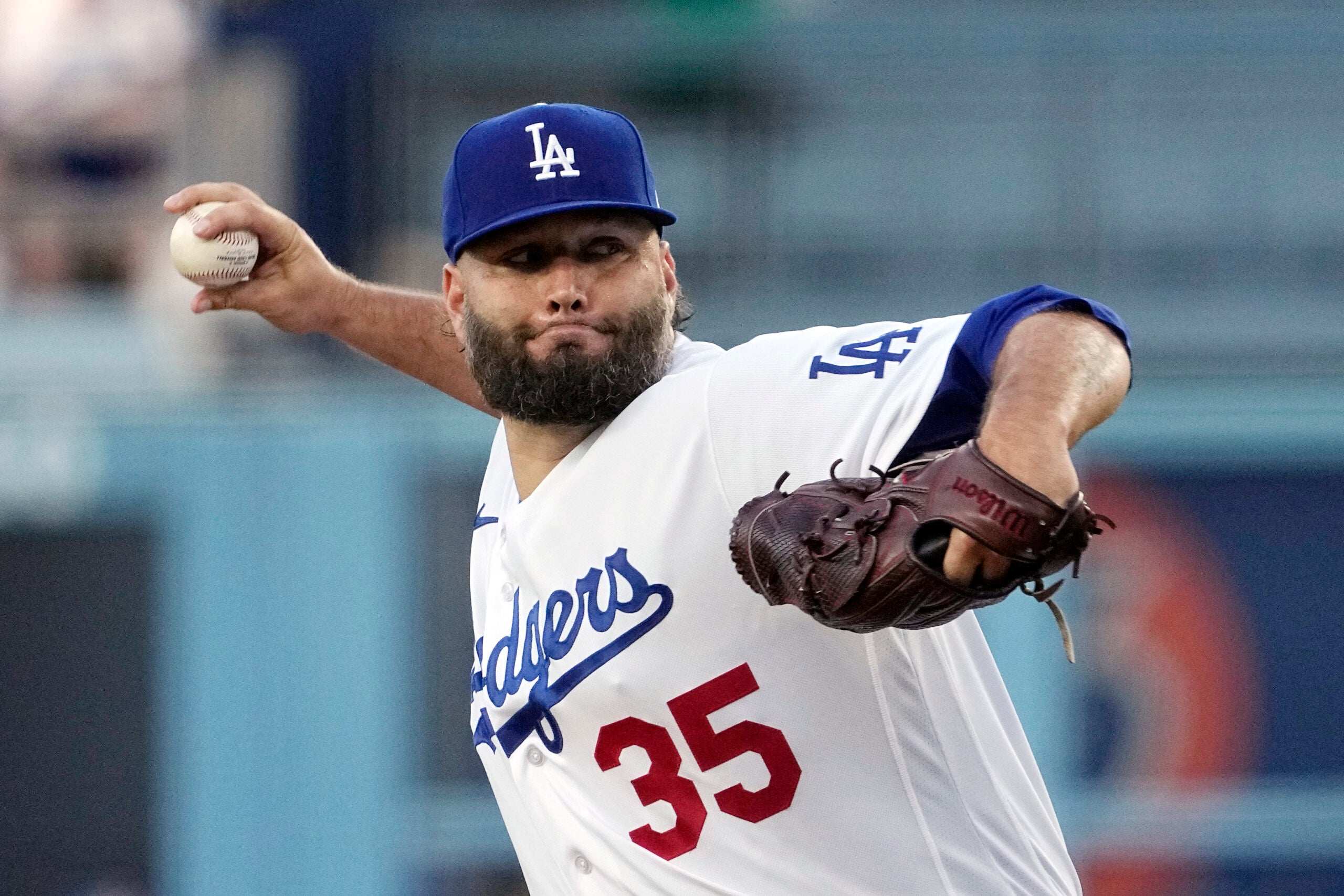 Cardinals Sign Free-agent Starting Pitchers Kyle Gibson And Lance Lynn ...