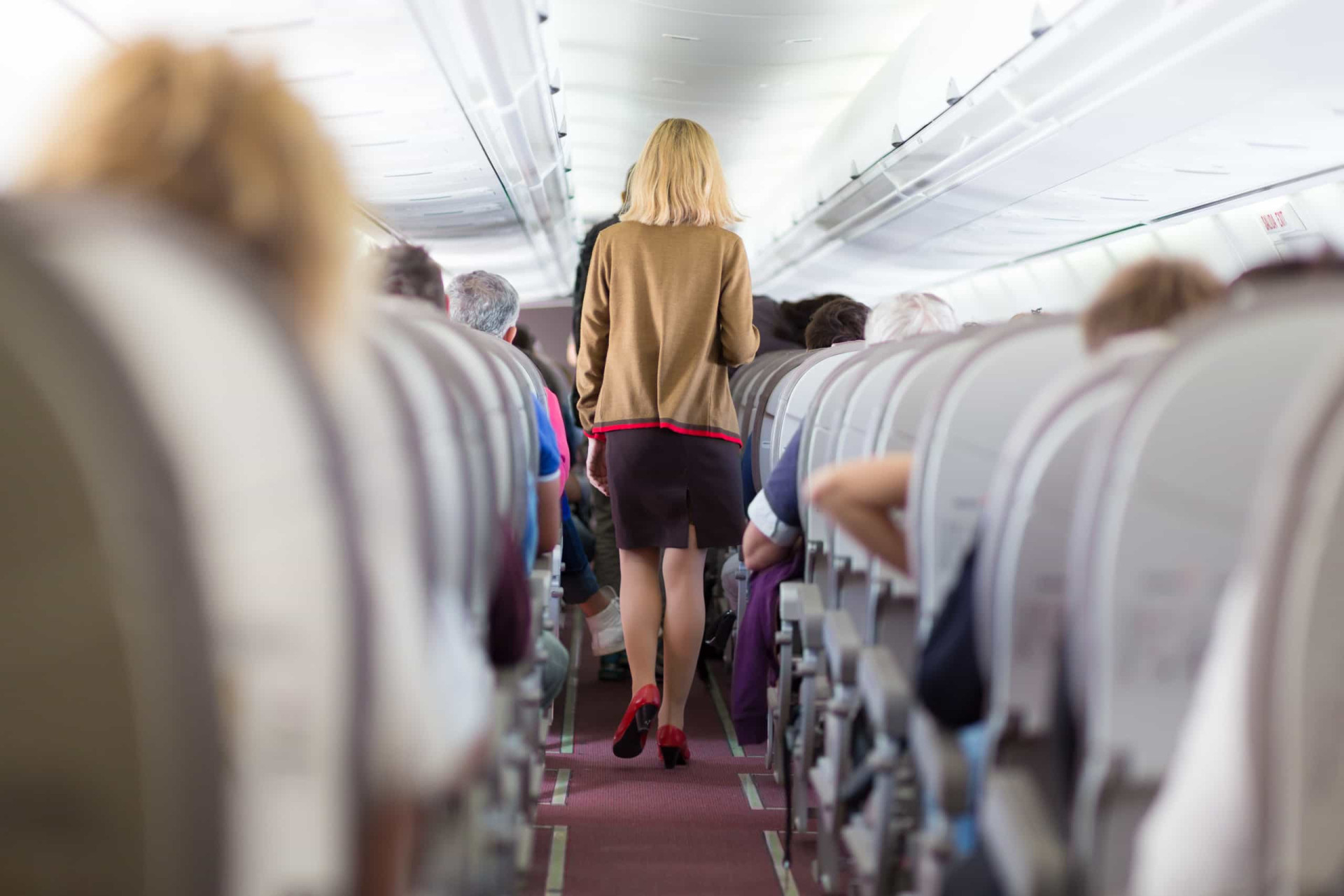Things you should never do on an airplane