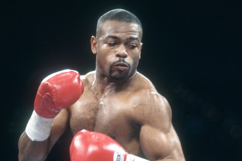 Roy Jones Jr. Джонс младший боксер. Рой Джонсон младший. Рой Джонс в молодости.