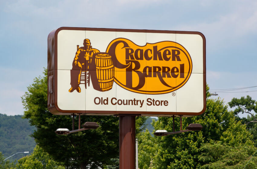 Cracker Barrel Thanksgiving hours: What to expect in 2023