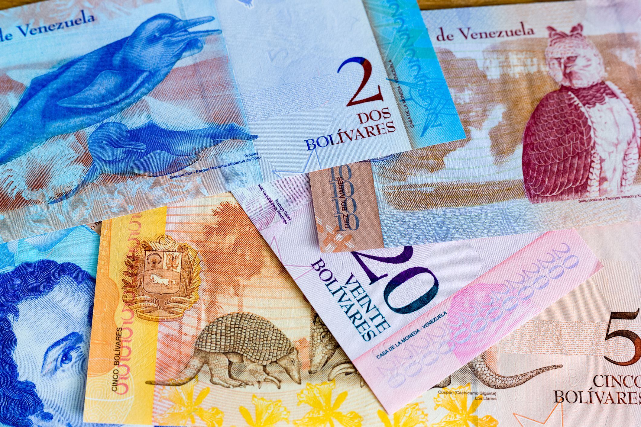 ¿cuánto son 4.000 bolívares en pesos colombianos hoy, 11 de enero?
