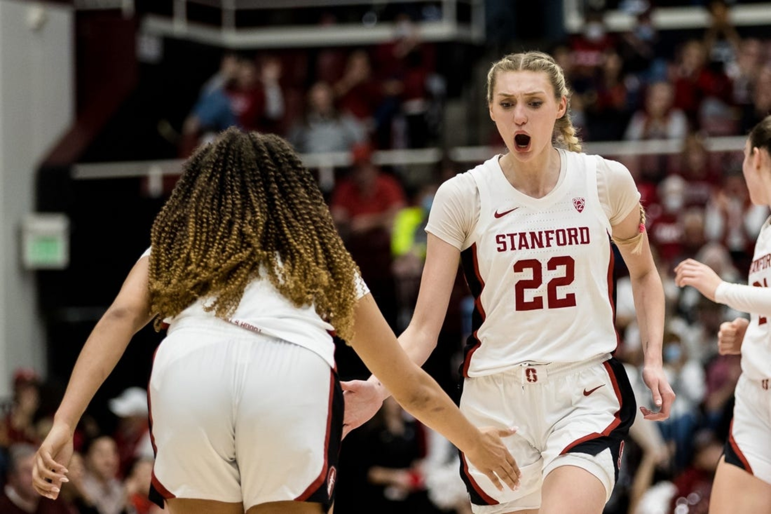 Women's Top 25 Roundup: Cameron Brink Powers No. 4 Stanford Past Belmont