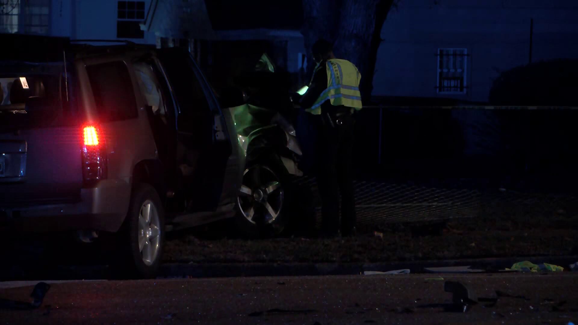 1 Child Dead, 4 Others Injured After Crash On Ridgemont Avenue, Police Say