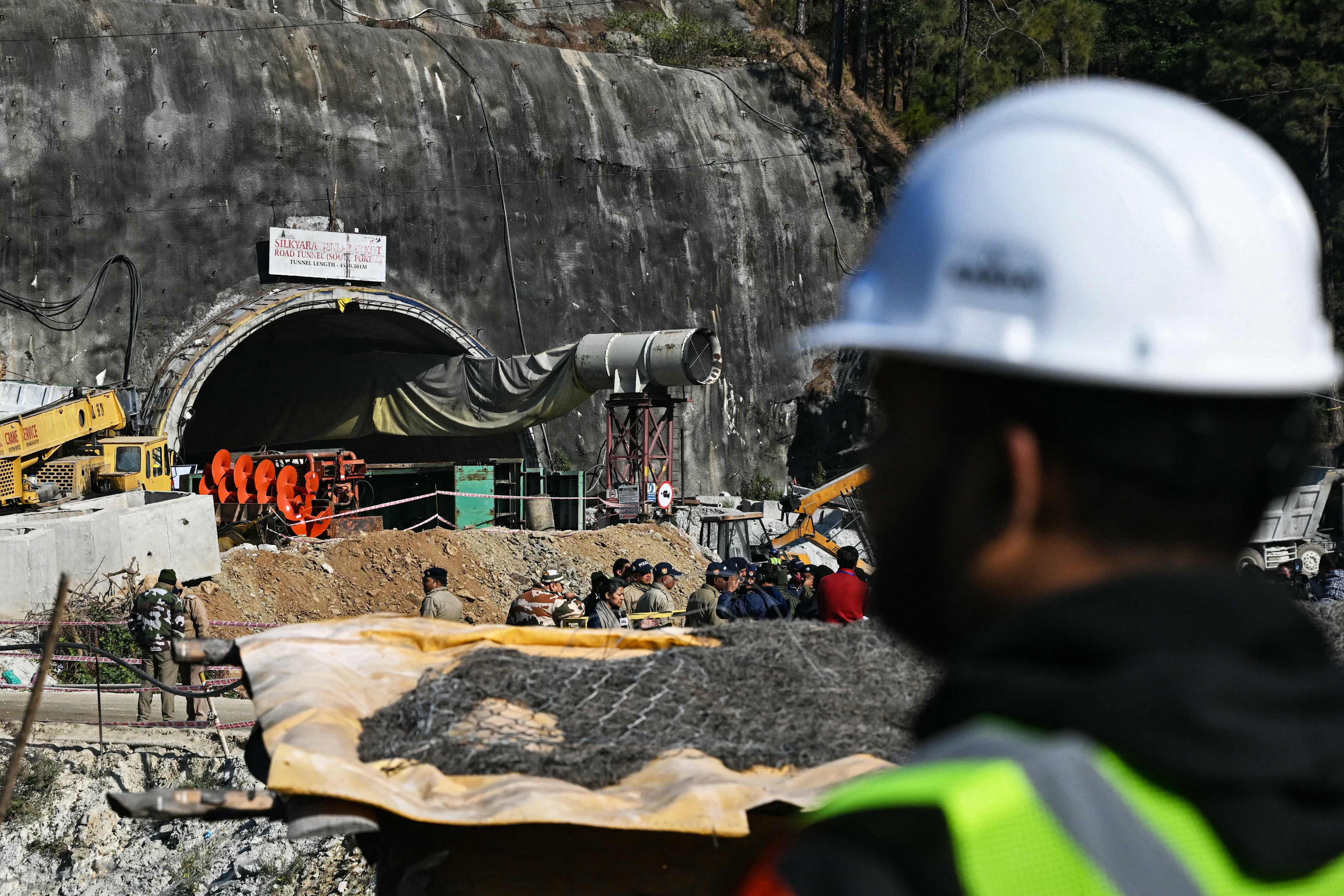 uttarakhand tunnel rescue enters last leg with 41 workers trapped