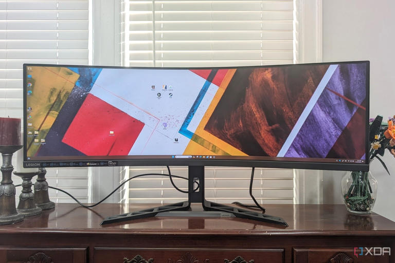 Legion R45w-30 Monitor (1)