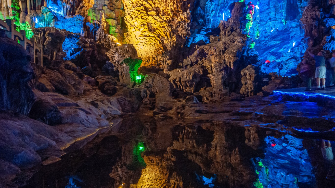 <p><strong>> Location: </strong>China</p> <p>Known as "the Palace of Natural Arts.", the Reed Flute Cave in Guangxi, is more than 180 million years old. The cave, named after the lush reeds growing outside, has been a major tourist attraction in China for many decades.</p>
