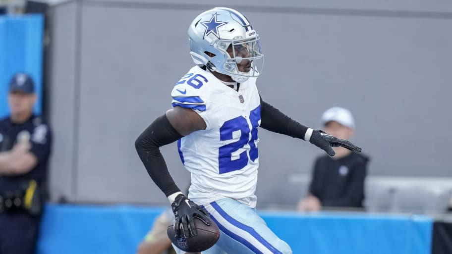 WATCH: Daron Bland Sets NFL Record With Pick-Six On Thanksgiving