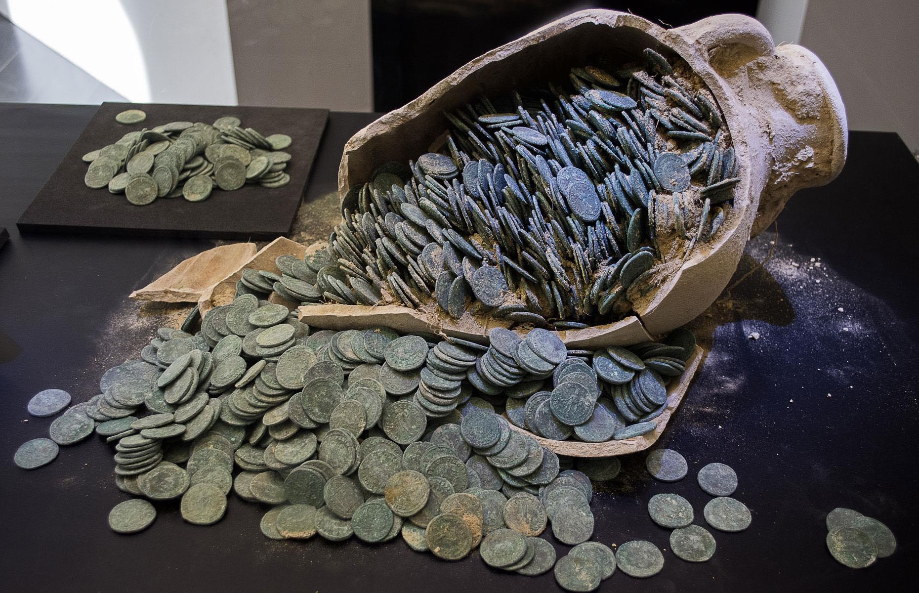 15 Roman Treasure Hoards That Sold For Staggering Sums