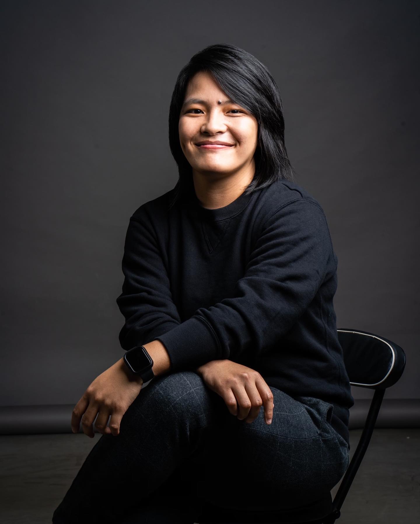 this inspiring filipina video director aims to empower fellow filipina creatives with her work