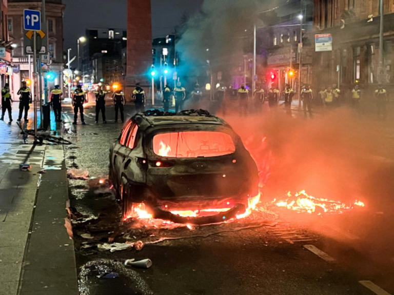 In pictures: The violent riots in Dublin city centre and the aftermath of the chaos