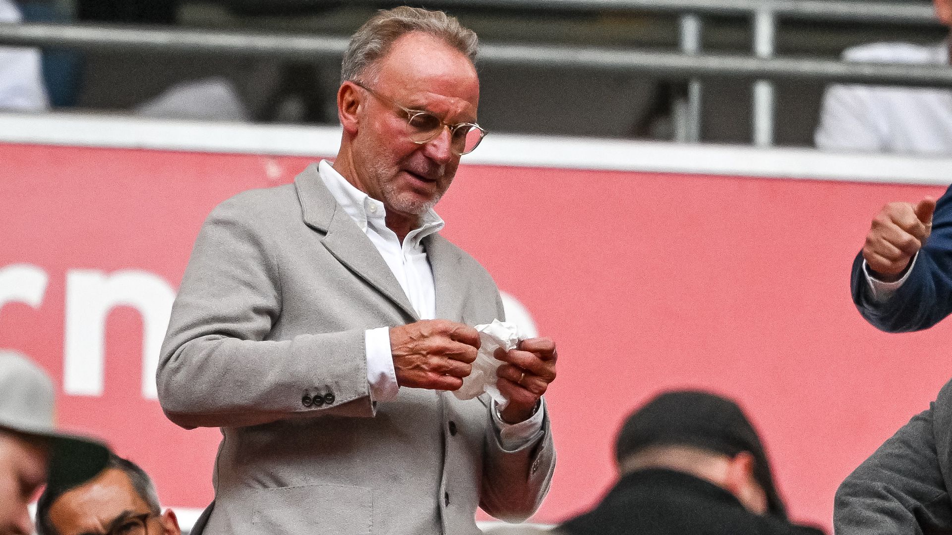 Bayern Munich Executive Karl-Heinz Rummenigge Criticizes Borussia ...