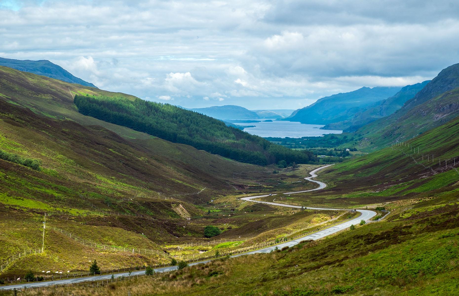 Dubbed Scotland’s answer to Route 66, the North Coast 500 traces the coast of the North Highlands, taking in vast lochs, enchanting castles, white sand beaches and dramatic cliffs. The 500-mile (805km) route starts and ends at Inverness, the capital of the Highlands.