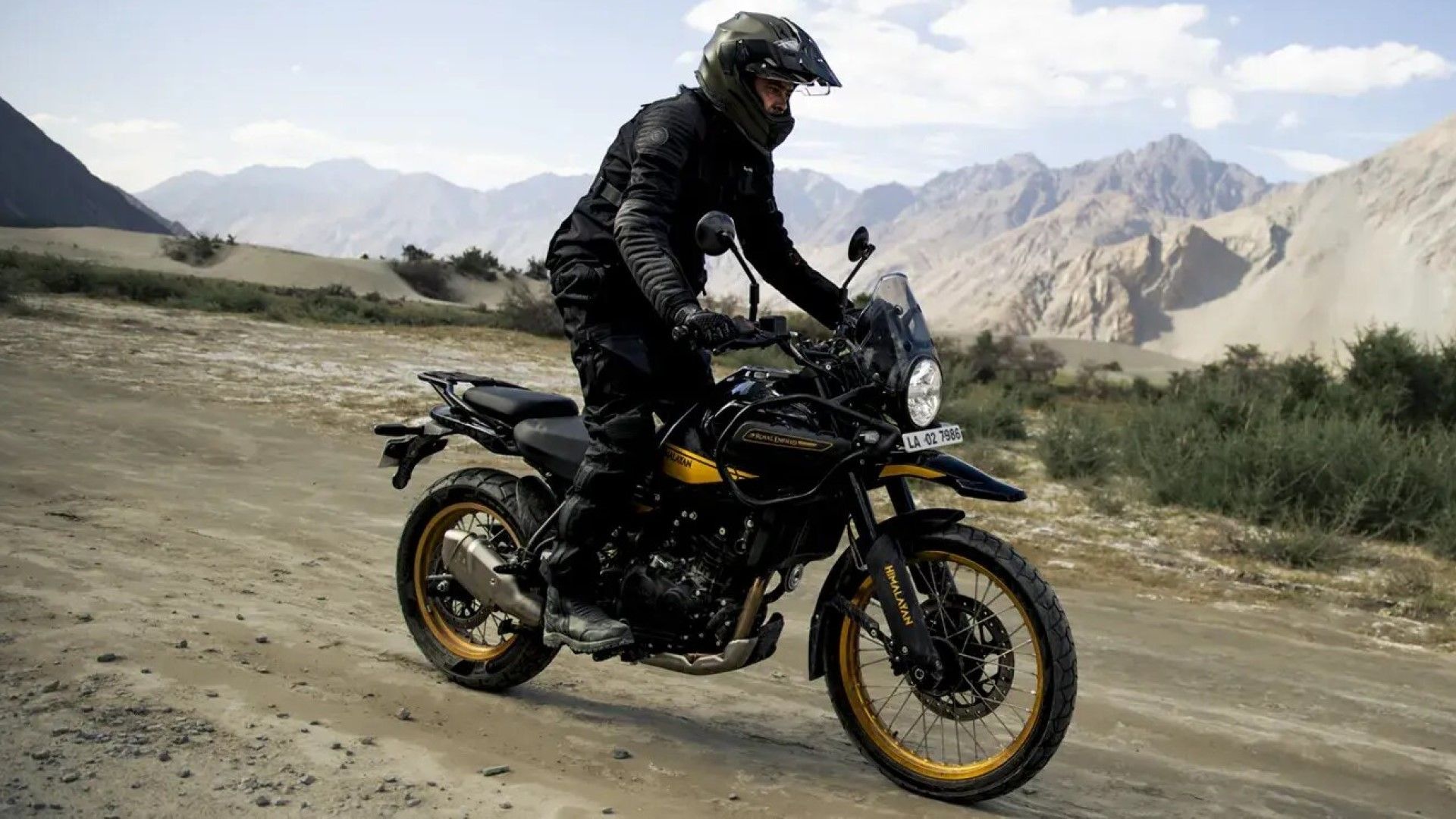 Royal Enfield Himalayan. Himalayan 450. Роял Энфилд Гималаи 450. Royal Enfield Himalayan 450 2024.