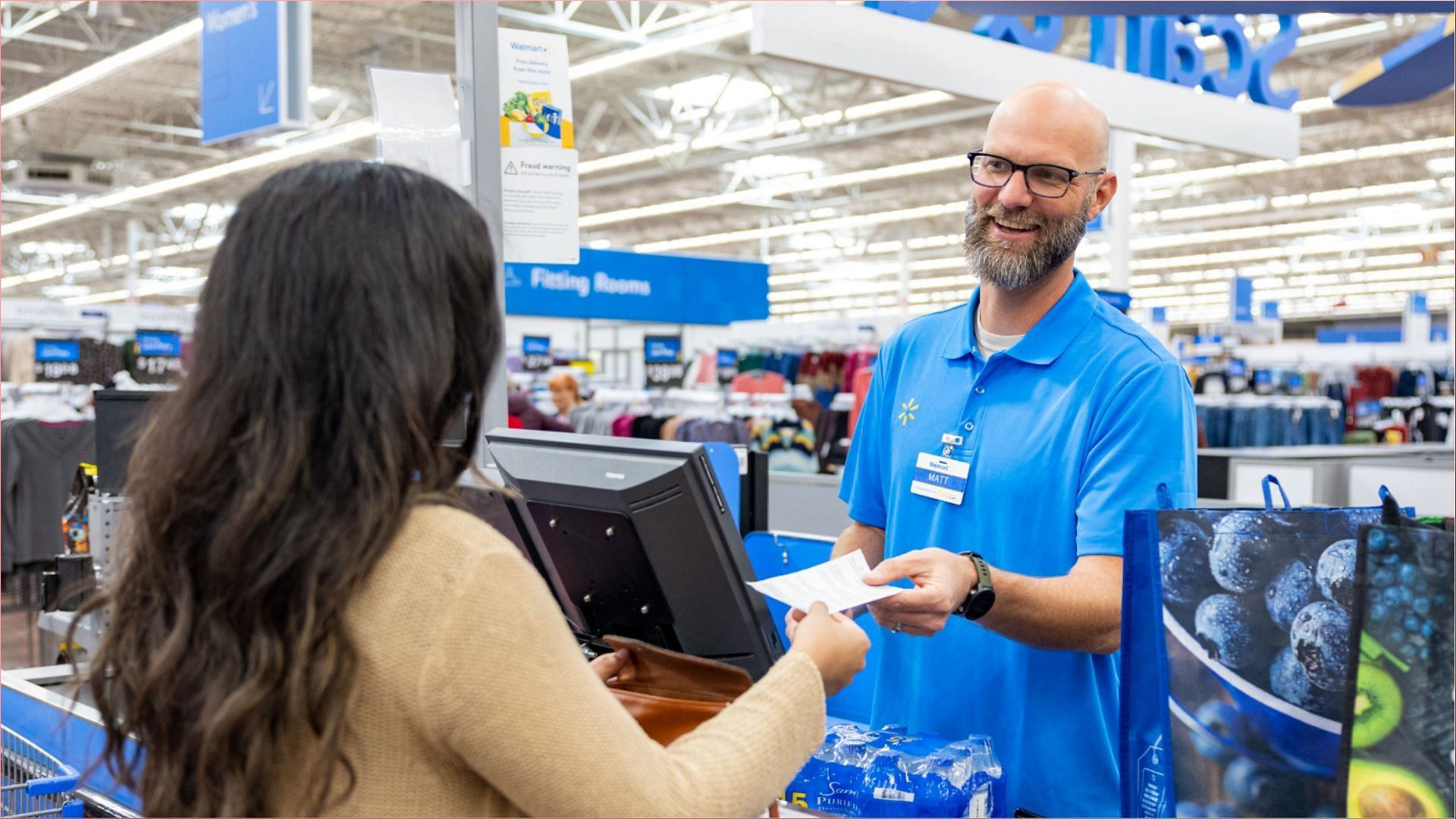 What time does Walmart open on Black Friday? Other Store hours explored