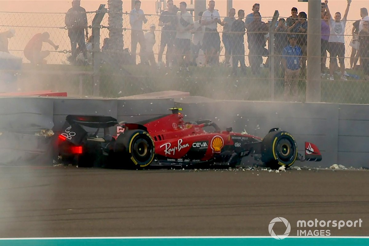 Choque Carlos Sainz, Ferrari SF-23