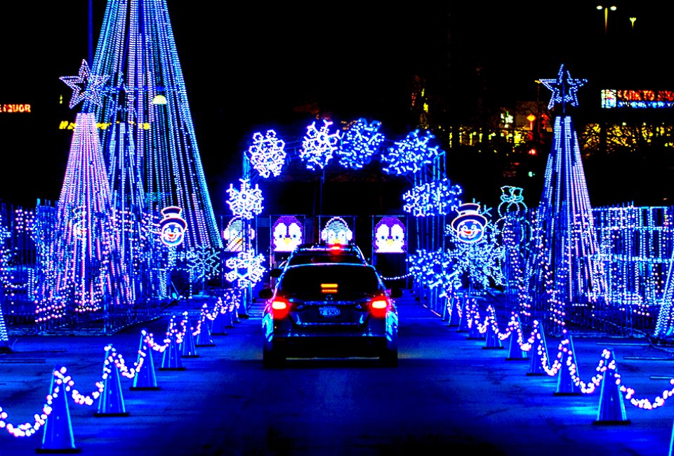 Best Holiday Lights Drive-Thrus And Christmas Light Shows In Atlanta