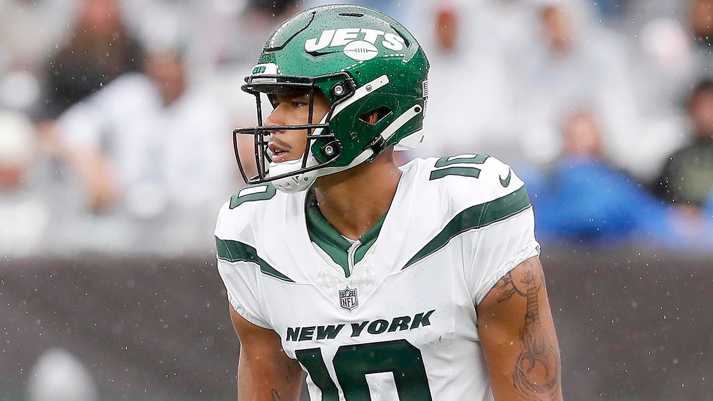 Jets WR Allen Lazard Among Inactives Vs. Dolphins Despite No Injury ...