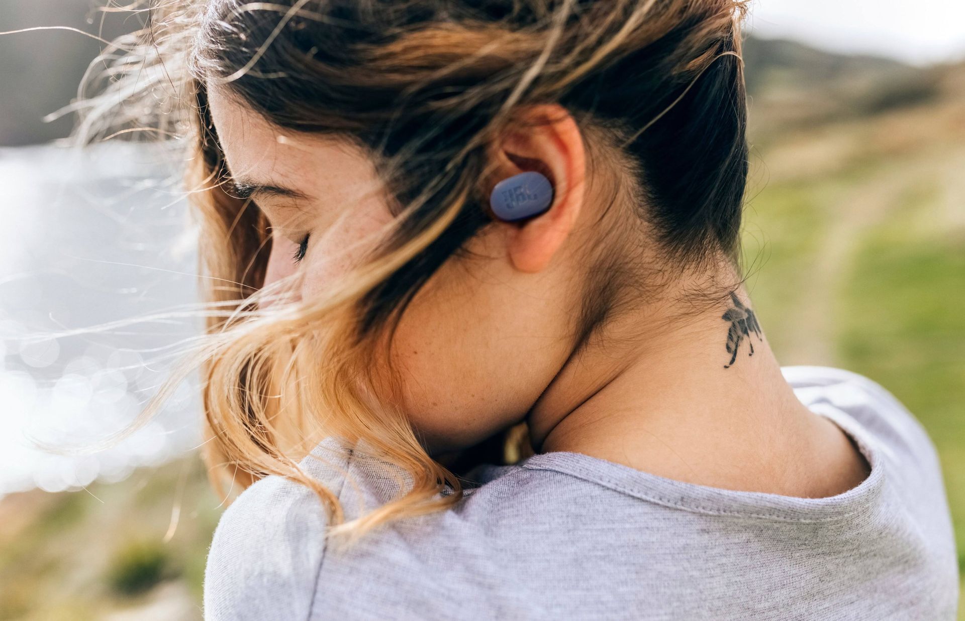 Tune buds. Tune Buds true Wireless Earbuds отзывы.