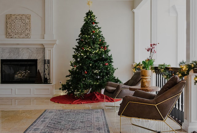 Árvore de Natal dourada: glamour e brilho na decoração natalina