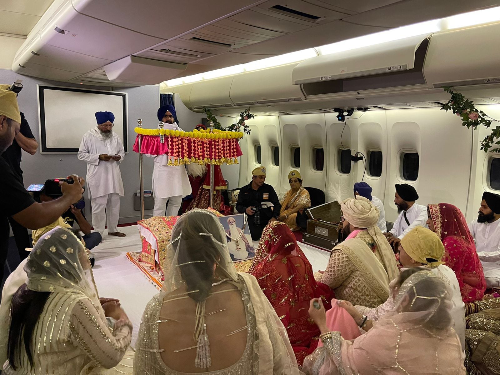 indian jewellery heiress ties the knot in lavish 'wedding in the sky'