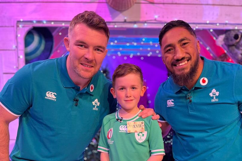 peter o'mahony and bundee aki shock young fan with surprise late late toy show appearance