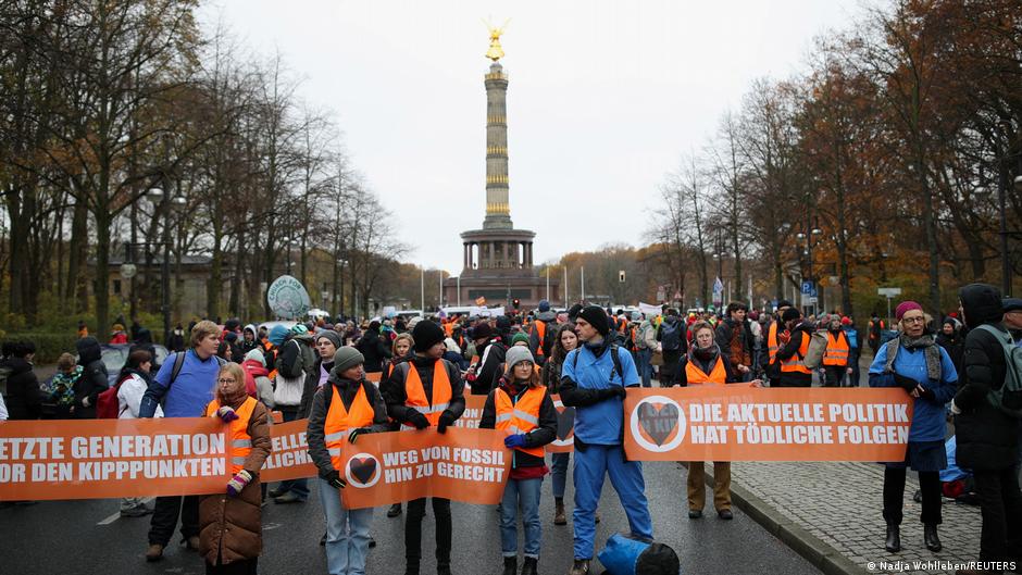 germany: last generation activists blockade berlin streets