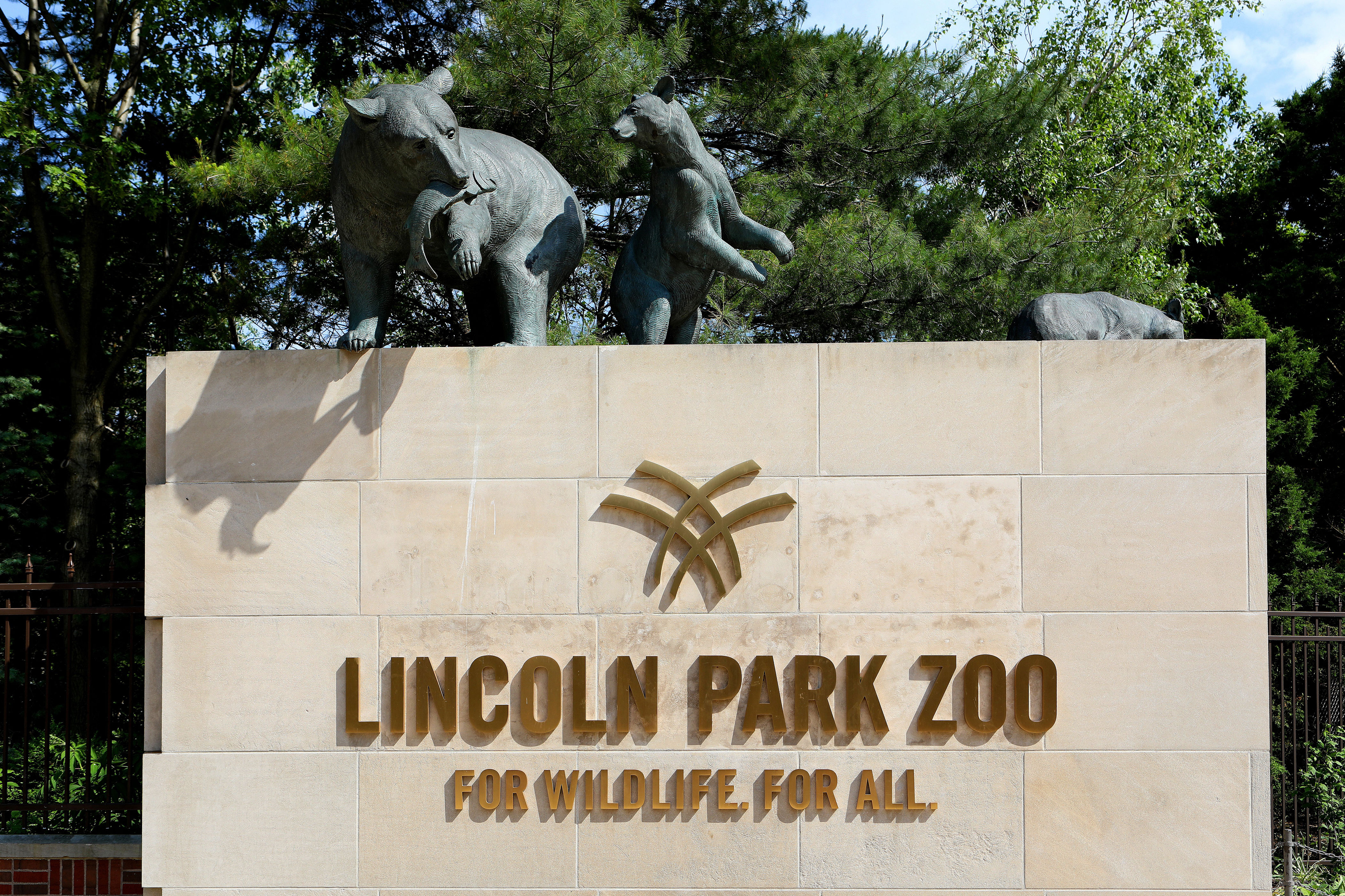 Zoo post. Линкольн парк. Linkoln Park Zoo. Lincoln Park (Chicago Park). Lincoln Zoo Park Chicago photo.