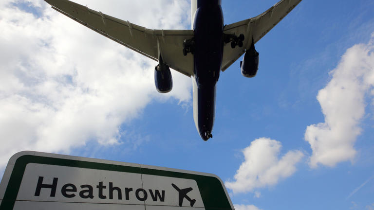 Connecting Between London Heathrow Airport's Terminals: A Brief Guide