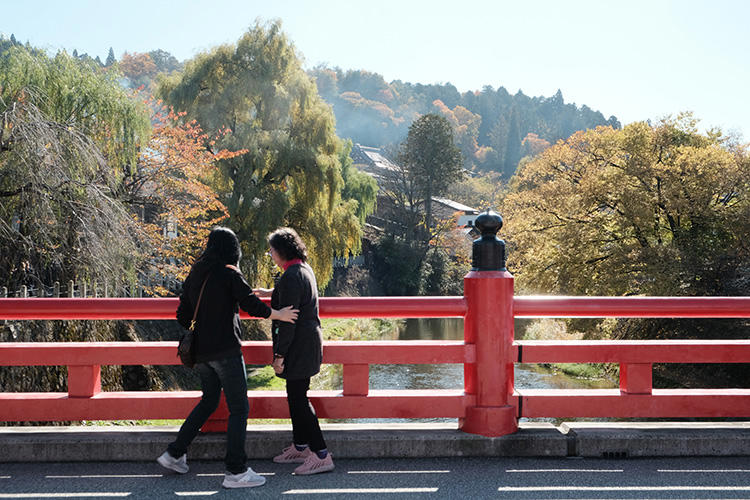 【Bella出國去】日本賞楓、銀杏的好去處！「高山老街」保留最完整的江戶傳統建築，飛驒牛、冠軍清酒都在這！