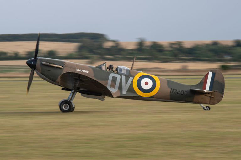 The Cambridgeshire village with magnificent airshows and two thatched ...