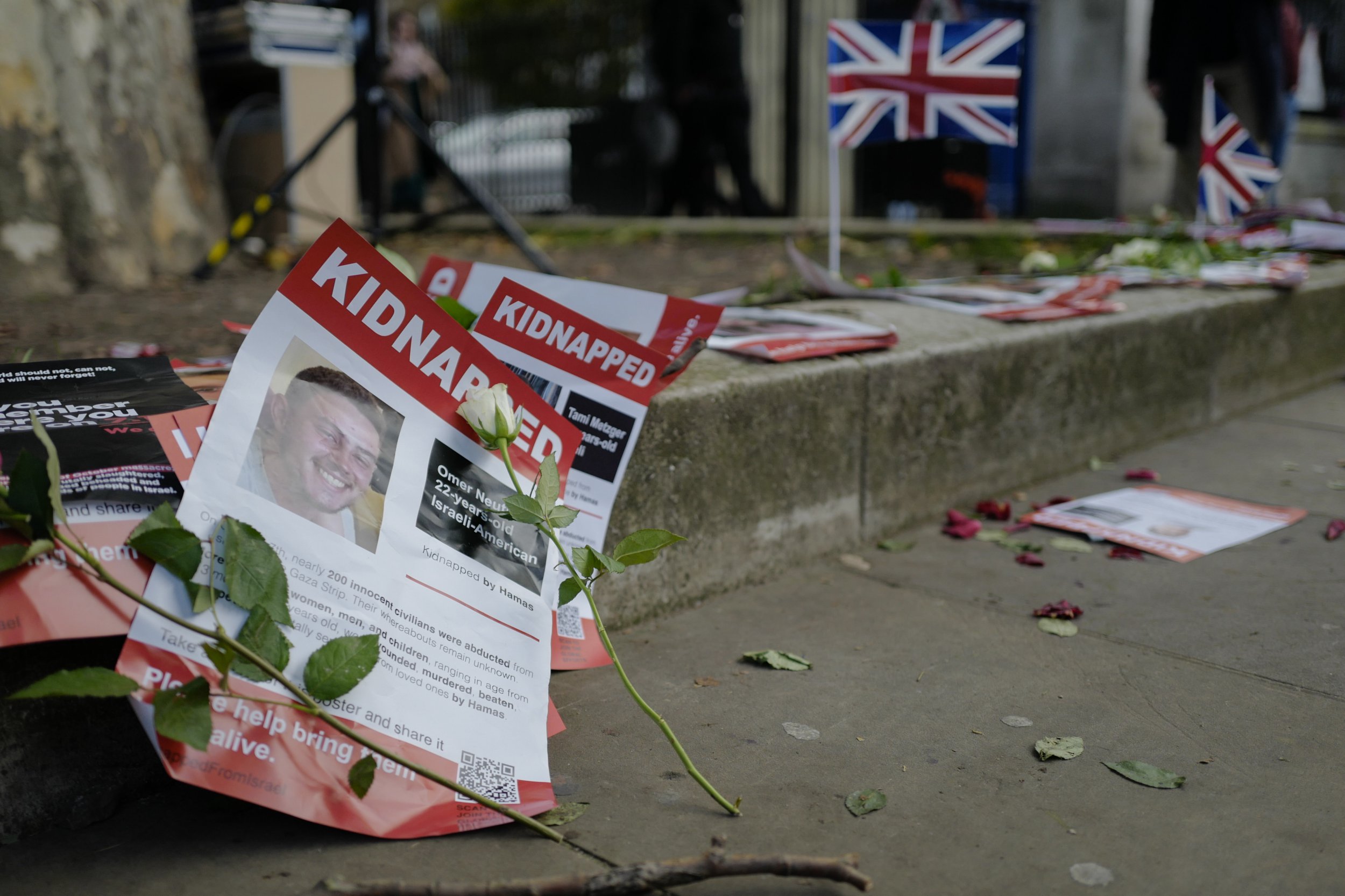 Thousands To March Through London Against Antisemitism   AA1ky7VX.img