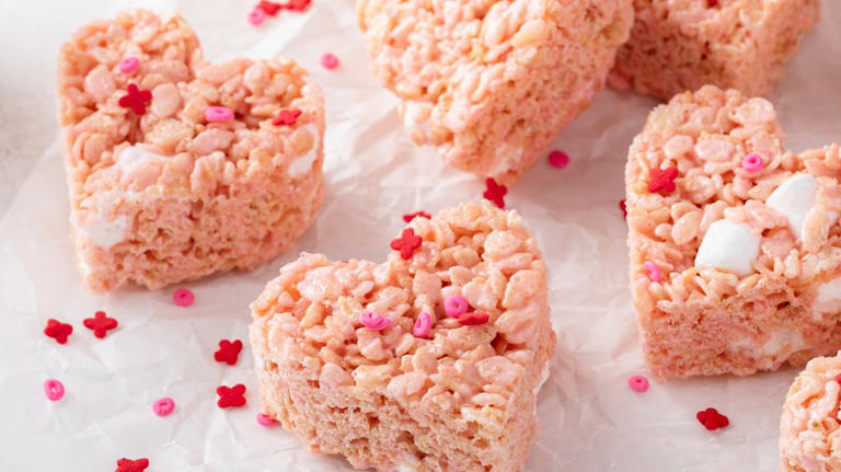26 Underrated Ingredients You Should Be Adding To Your Rice Krispies Treats