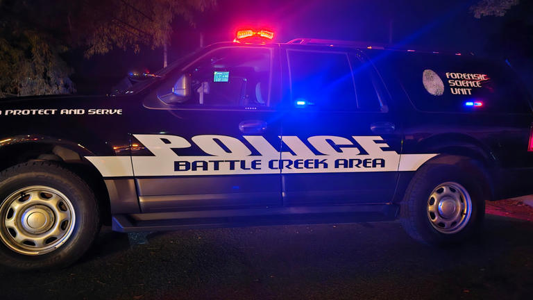 One man dead, woman arrested for murder after Battle Creek shooting