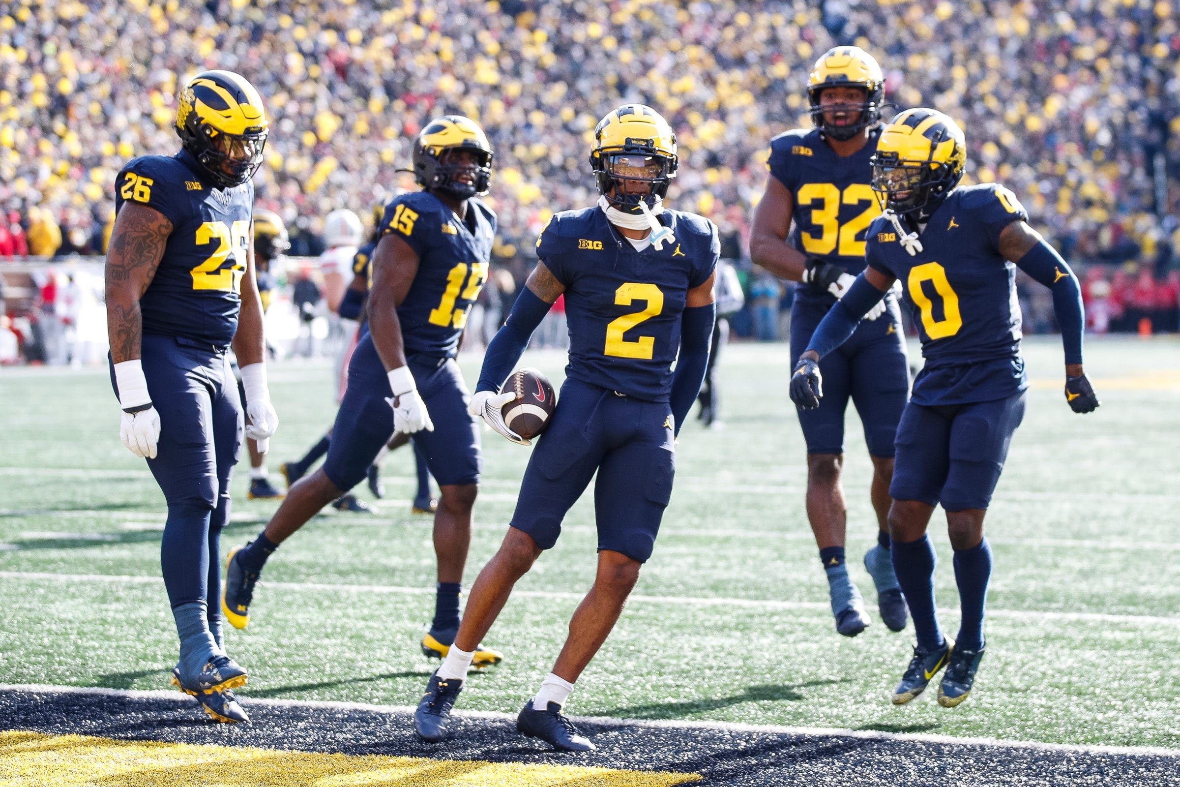 michigan, washington move up in top five of us lbm coaches poll, while ohio state tumbles