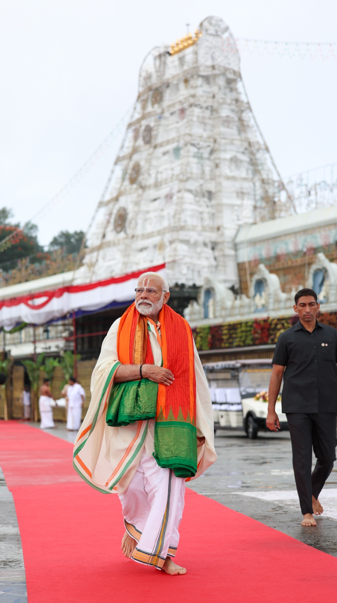 kcr's rythu bandhu scheme 'stopped'; modi prays for 'health of indians' at tirumala temple