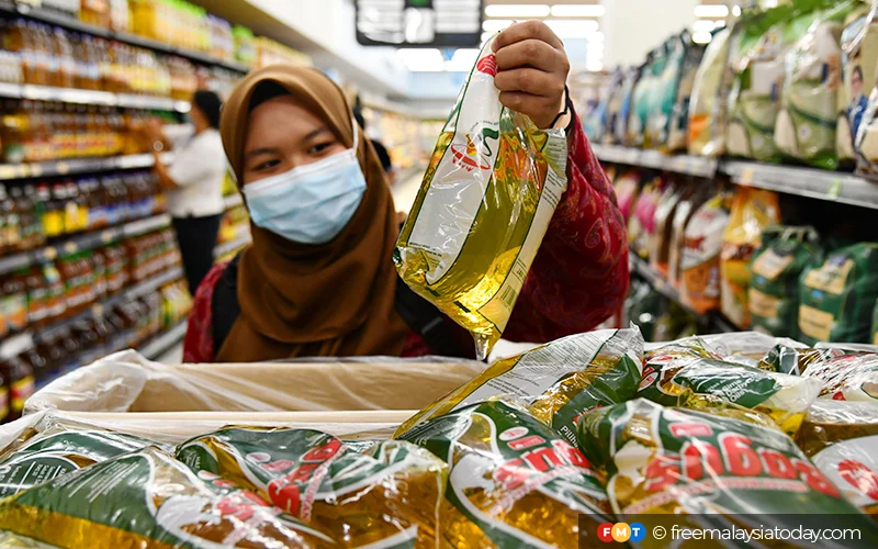 johari moots replacing packet cooking oil subsidies with cash aid
