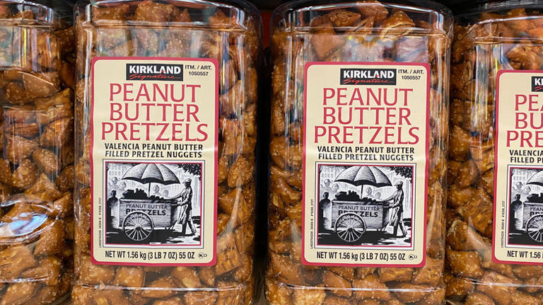 Costcos Fan Favorite Peanut Butter Pretzels Are Finally Back On Shelves 