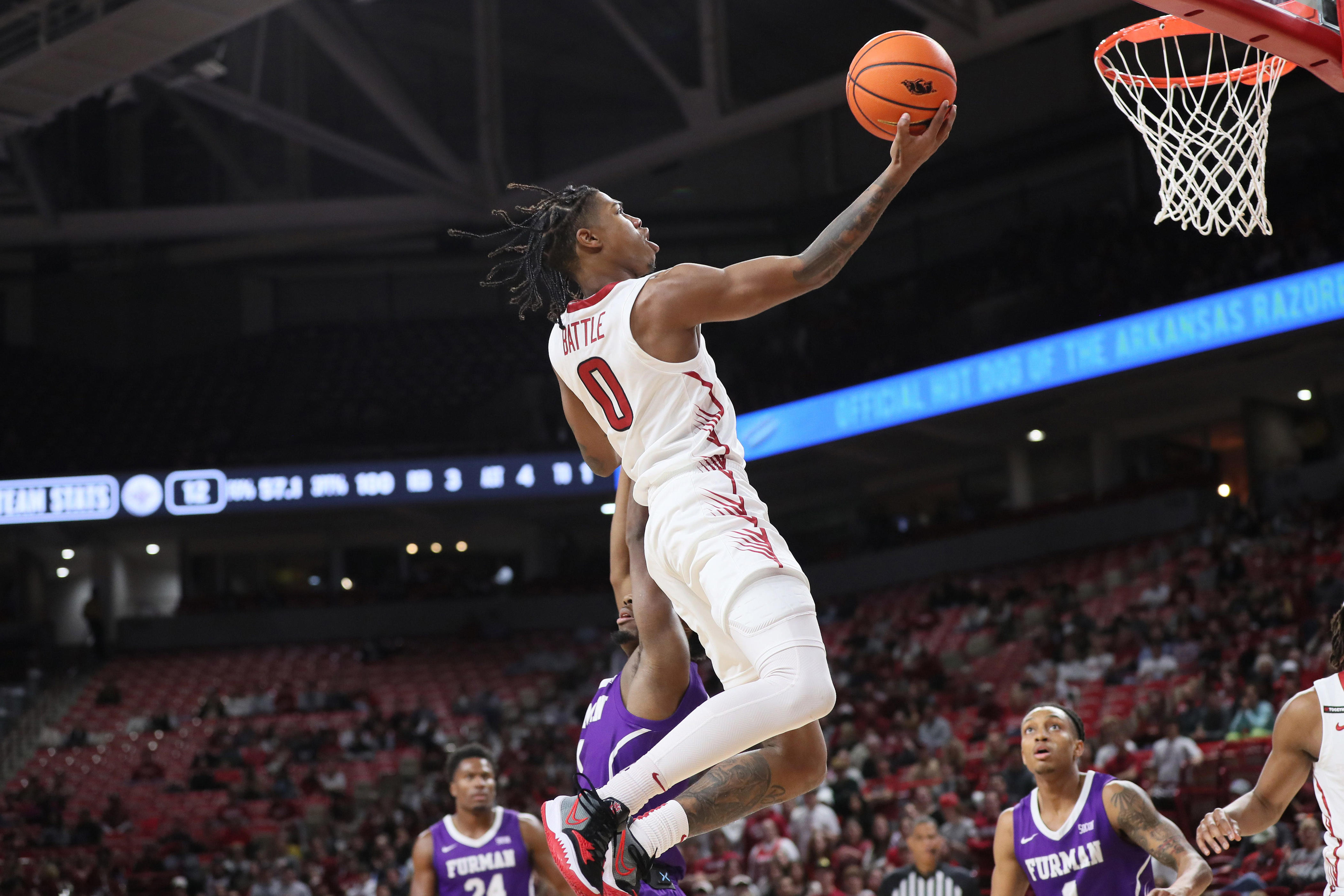 Trevon Brazile sustains sprained ankle in Arkansas basketball's win ...