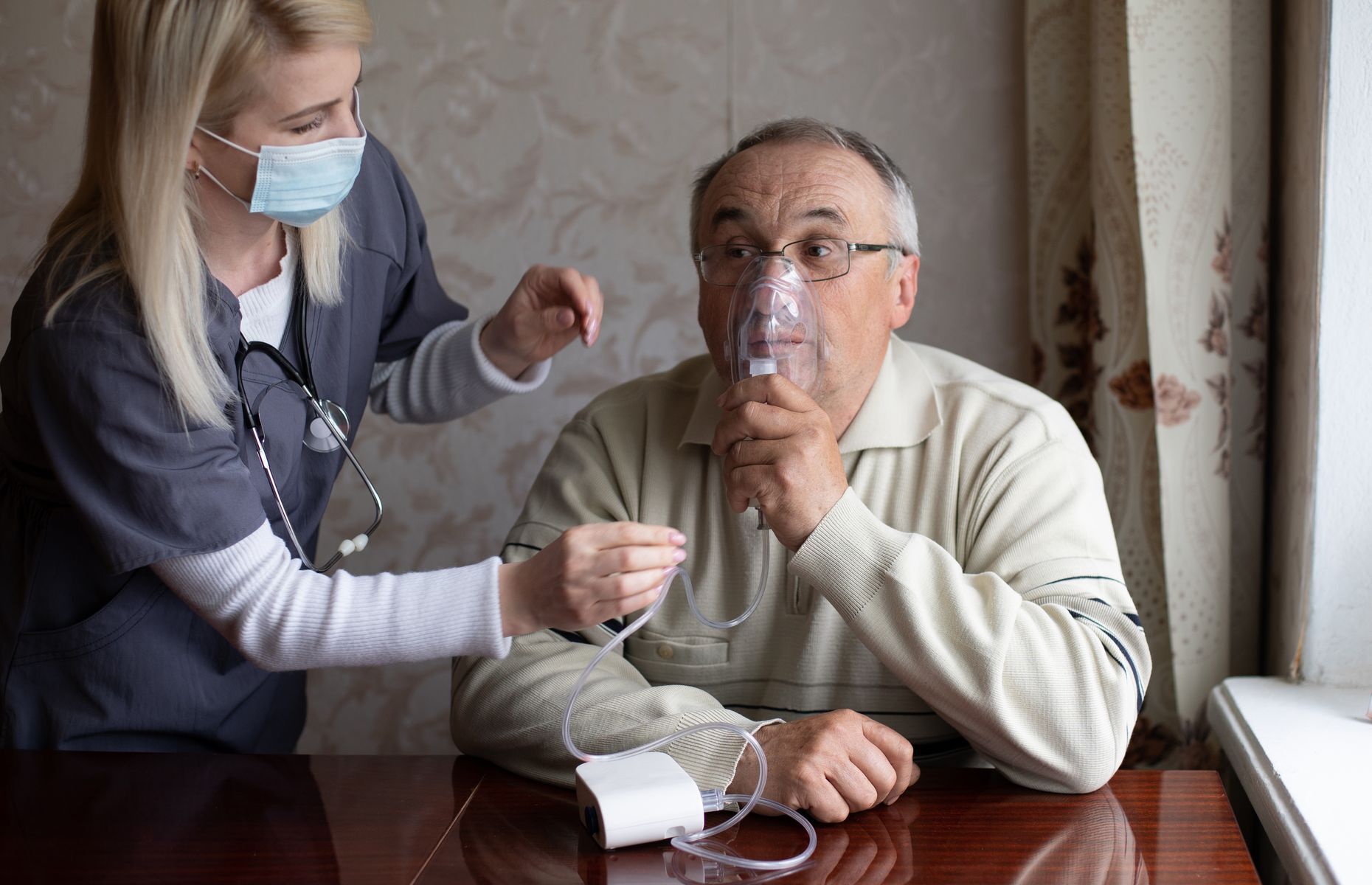 Chronic obstructive pulmonary disease (COPD): Signs to watch out for