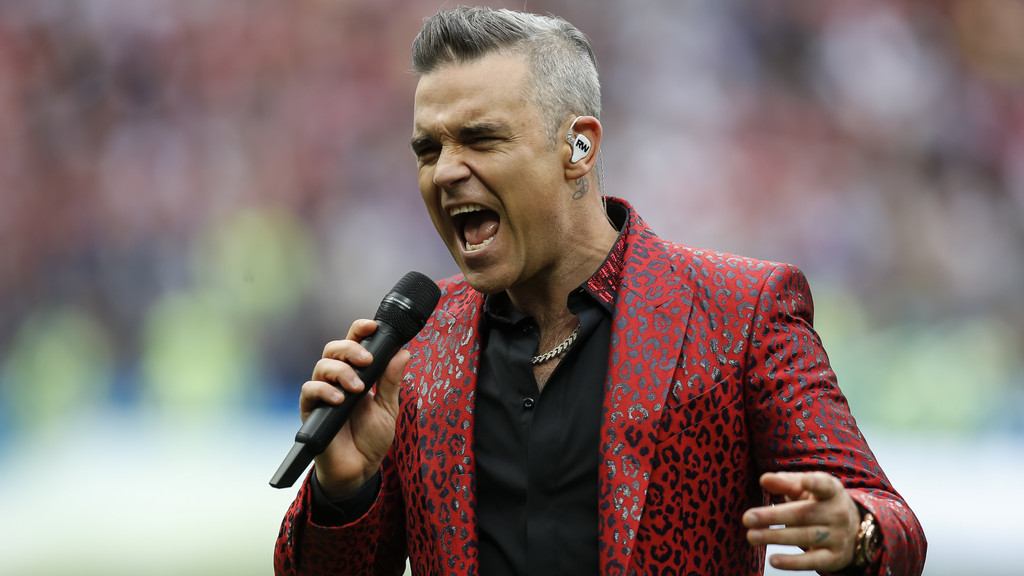 Robbie Williams To Headline Bst Hyde Park Festival